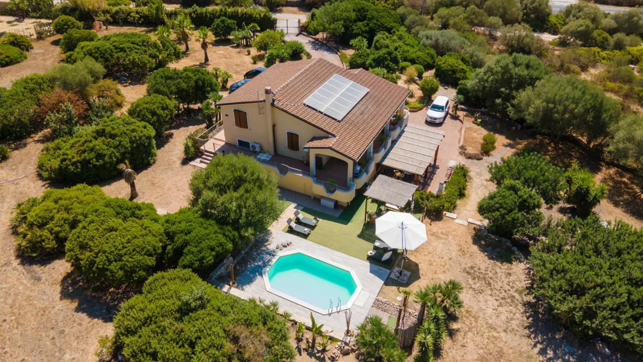 Villa Pedra Alghero - Appartamento In Villa Con Piscina エクステリア 写真