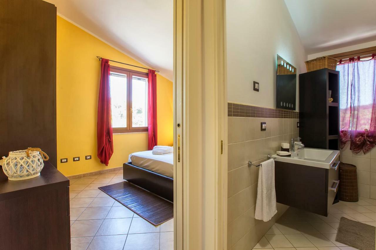 Villa Pedra Alghero - Appartamento In Villa Con Piscina エクステリア 写真